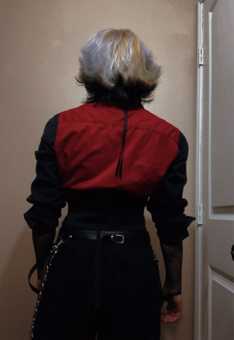 CL0WN_FUCKR's tweet photo. Would love to be a vampire or bat https://t.co/VfAwfrI8HV
