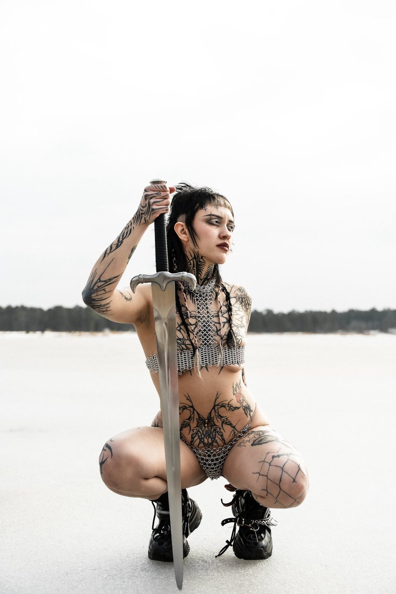 EroticOrbit's tweet photo. I would bite your dick and drink all your blood 🩸 https://t.co/H4JUsNFp59