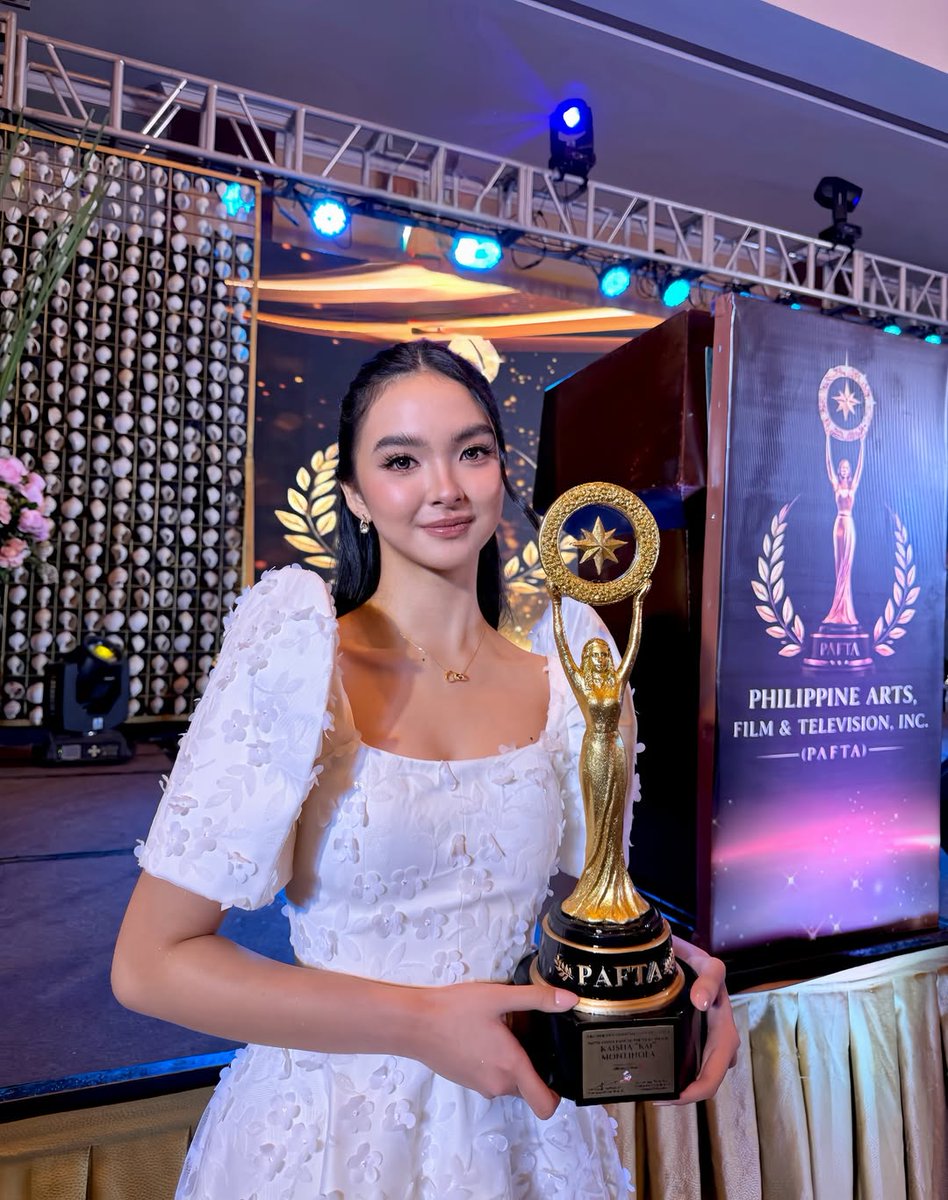 psngayondigital's tweet photo. CONGRATULATIONS, KAI AND ANDRES! 🏆

Former Pinoy Big Brother (PBB) housemate na si Kai Montinola at aktor na si Andres Muhlach, pinarangalan ng Youth Icon of the Year sa Philippine Arts Film and Television, Inc. awards na ginanap kamakailan. https://t.co/lQ0rGprKA1