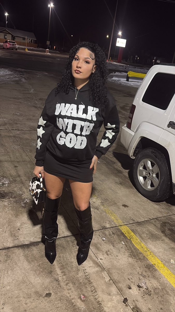 Gabriellethed0n's tweet photo. 🖤 https://t.co/IbTgHxlbq9