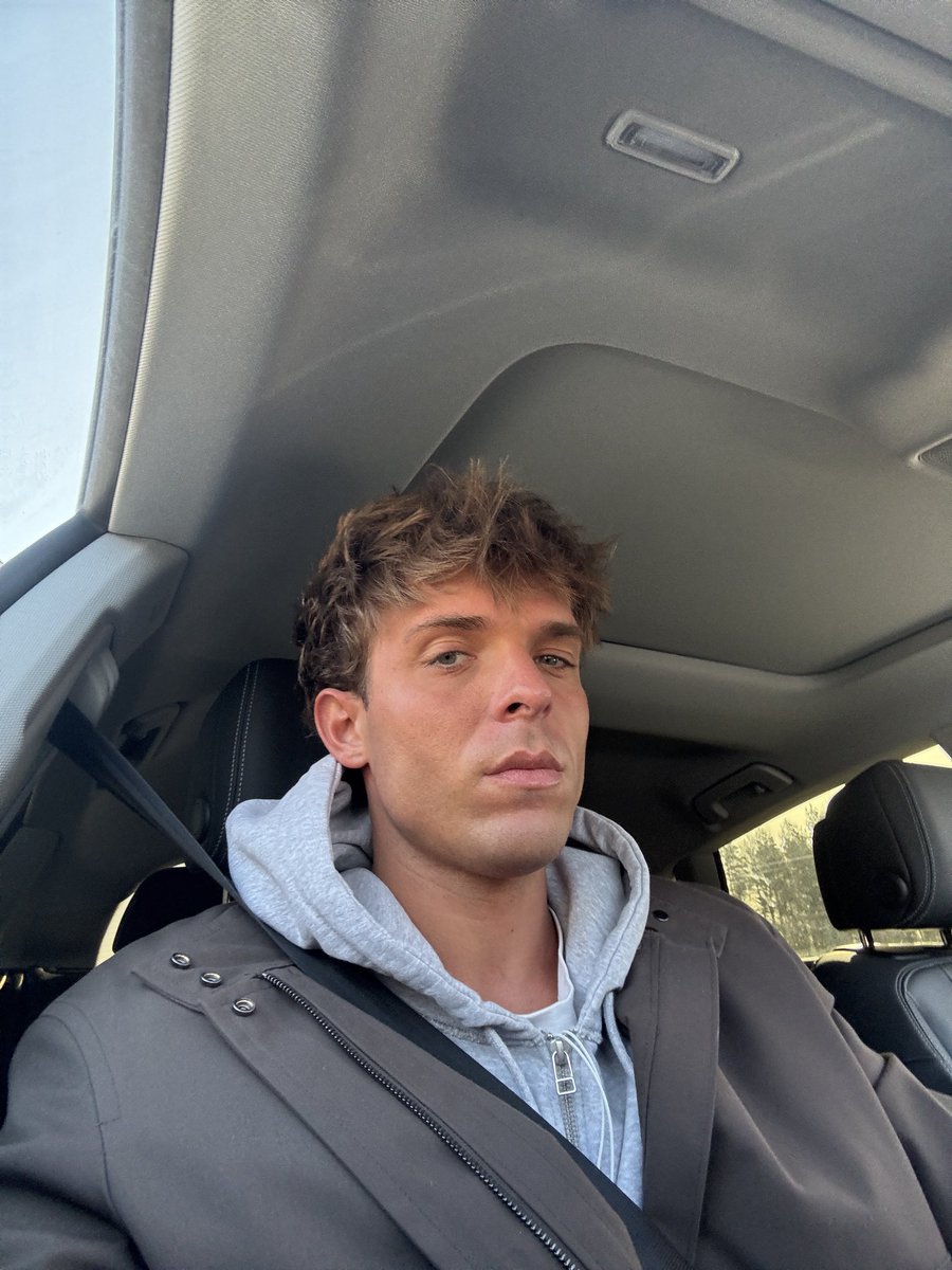 Karolis Piliponis tweet media