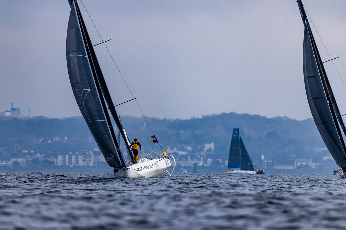 VoileBanquePop's tweet image. 🚩 @SoloGuyCotten | Parcours Côtier n°1

Ce lundi, dans des conditions de vent faible, Loïs Berrehar et le Figaro Banque Populaire ont terminé 27ème du premier parcours côtier en 6h 59min et 30sec.

🔜 Rendez vous demain pour la suite !

📷 BPCE / Qaptur

#PassionVoile