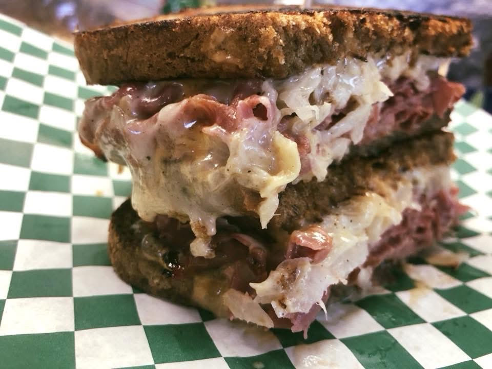 Sals Roadside Eatery tweet media