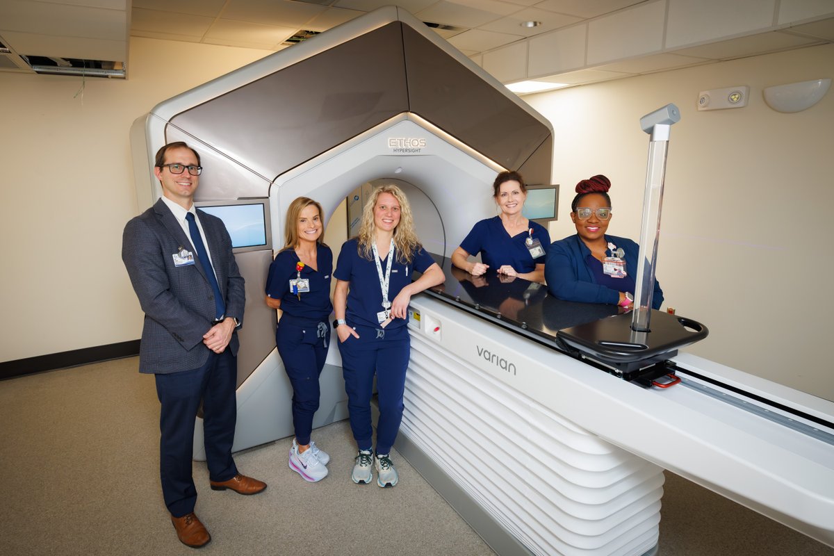 UMMC_RadOncRes's tweet photo. Technology that treats. People who care.
Our Edge radiosurgery system is already treating patients, and Ethos adaptive therapy will launch soon. Proud of the team delivering precise, compassionate cancer care every day.
#UMMC #AHealthierMississippi https://t.co/kBHUsZbLvK