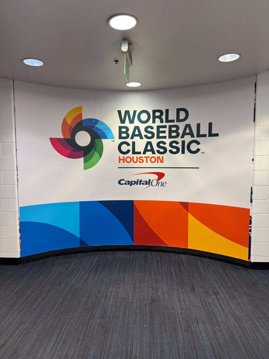 CorpInstall's tweet photo. Our crew recently installed event branding for the World Baseball Classic at Daikin Park. 

#installation #installed #EventBranding #signageinstallation  #wraps #customvinyl #vinyldecals  #wedocoolstuff #wedocoolstuff #houston #WorldBaseballClassic #CorporateInstallations https://t.co/S3ftBqYDfd