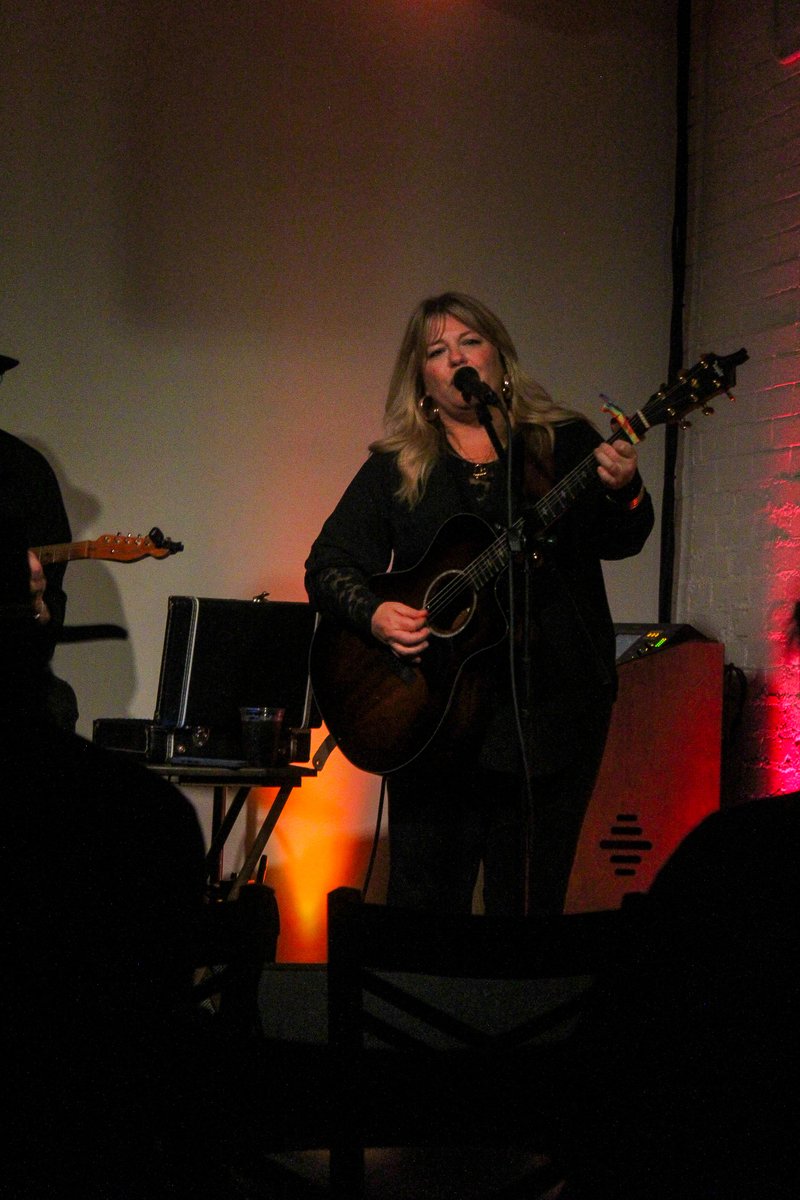 xBk Live tweet media