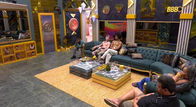 Machadão 🪓 tweet media