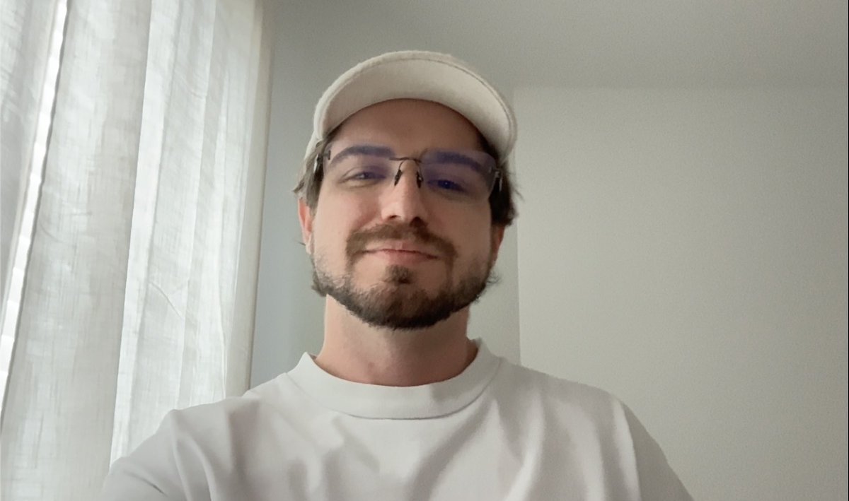 mattloaded's tweet photo. November 2025 vs March 2026

Back on my daily gym, nutrition tracking, and skincare routine. Caffeine and cigarette free for a couple months now.

Excited to see what the rest of the year has in store for me https://t.co/YezjCJao46