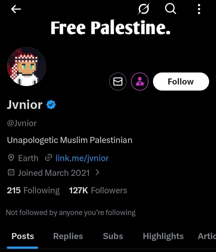 PurpleTaeClouds's tweet photo. So Jennie and her PR team suspended a Pro Palestinian update account over a single tweet??? Mind you, that account not even into K-pop. That's Crazzzyyyy https://t.co/jaN7oeEUtA