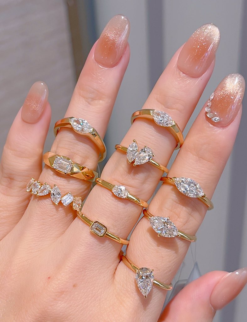 zhngziy79973530's tweet image. The 18k gold lab grown diamond ring #LabGrownDiamonds #SmartLuxury #DiamondAlternative #EthicalJewelry #SustainableLuxury #LabDiamond #Horse-eye-shaped #FutureOfLuxury#ring