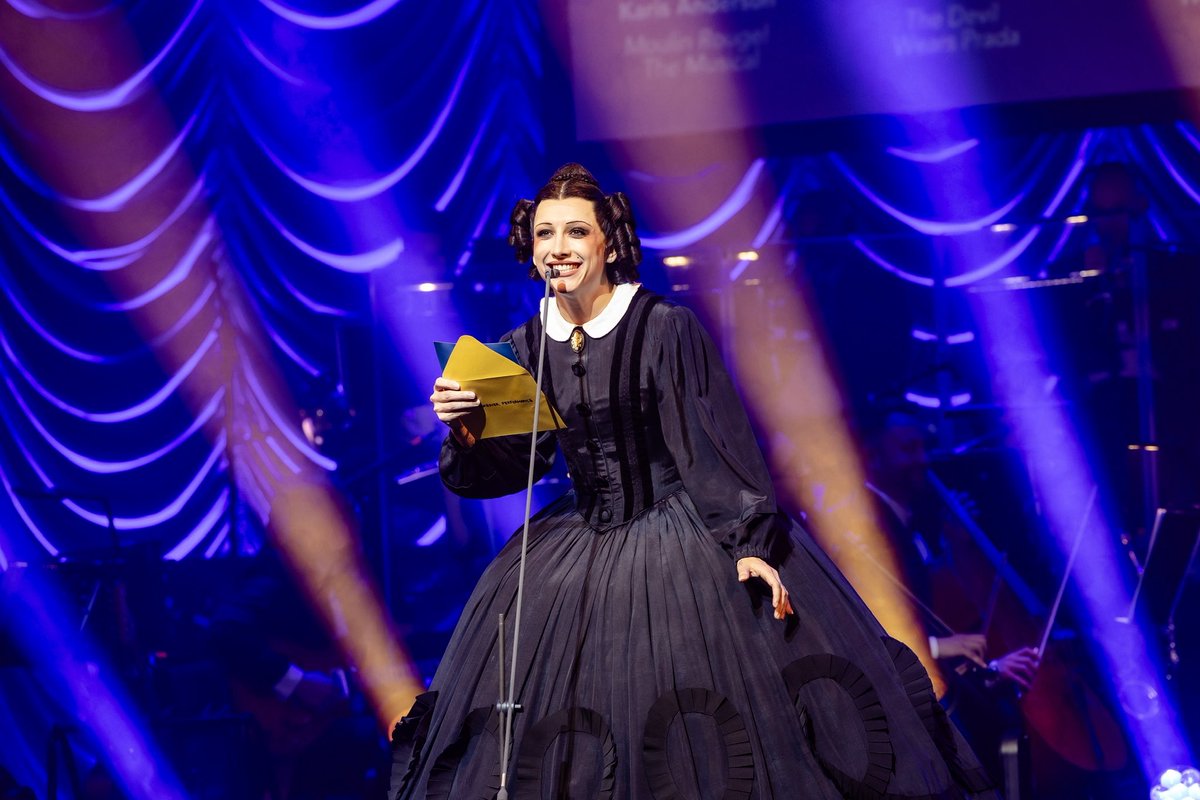 Oh, Mary! UK tweet media