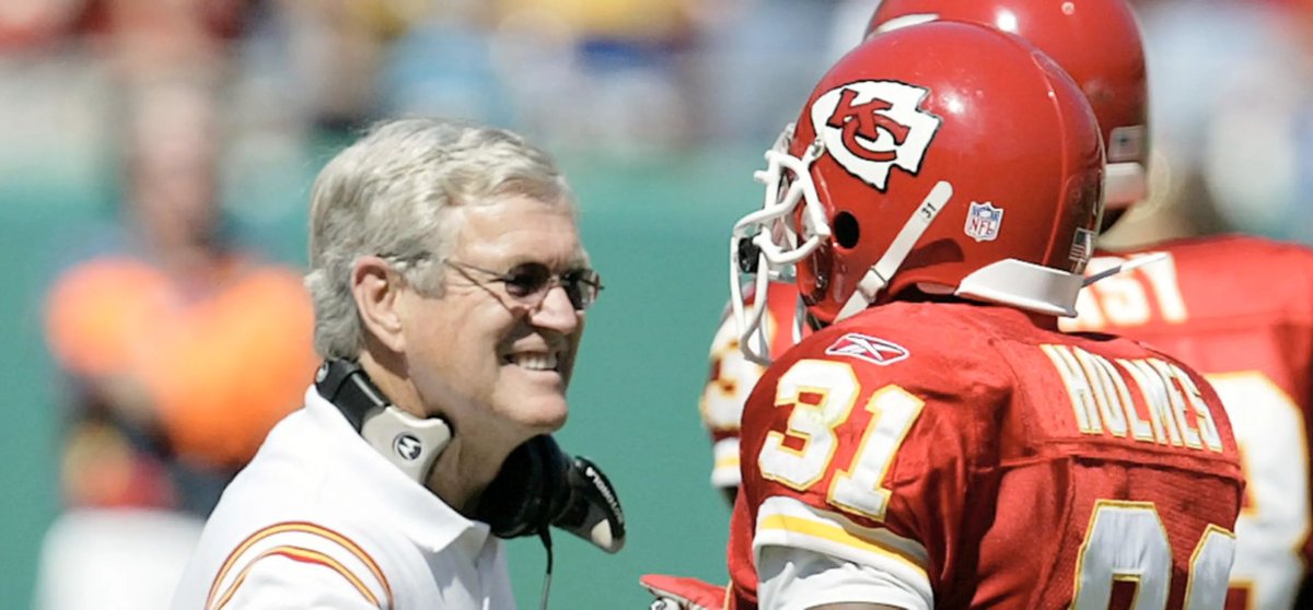 Ian Hartitz tweet media