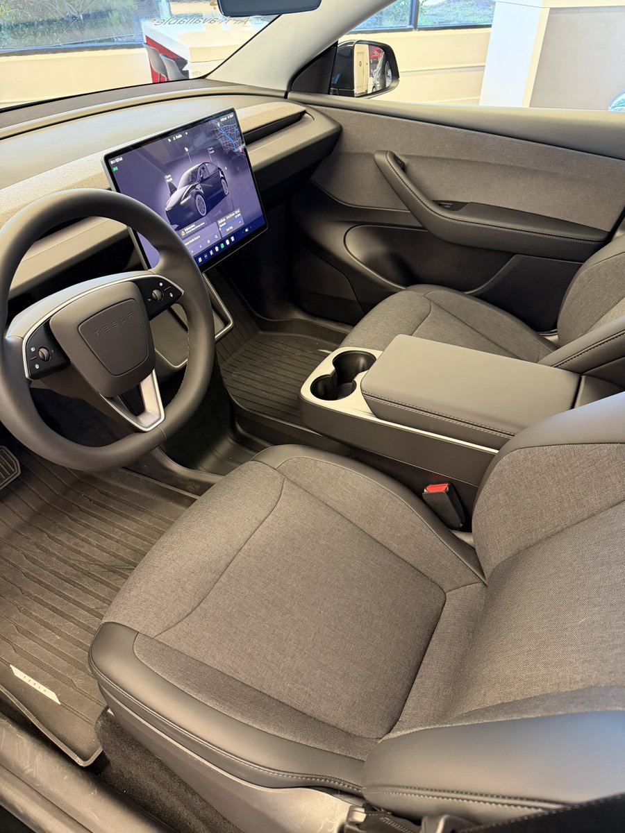 Techie Dani tweet media