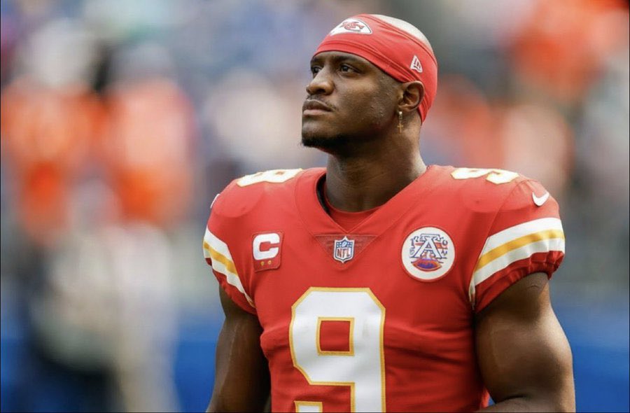 SleeperChiefsKC's tweet photo. Former Seahawks RB Kenneth Walker III is signing with the Chiefs, 
Via @TomPelissero 

WE HAVE OUR RB1 #ChiefsKingdom https://t.co/hnex6Co5U3