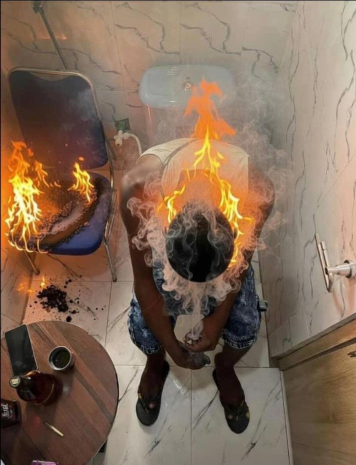 The moment electricity went off, my house transformed into a training center for surviving the Sahara. No fan, no breeze… just pure heat. 🥵🔥