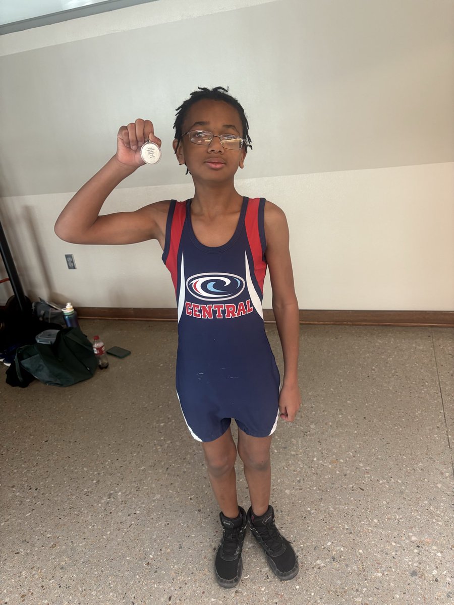 MSfroshfball tweet media