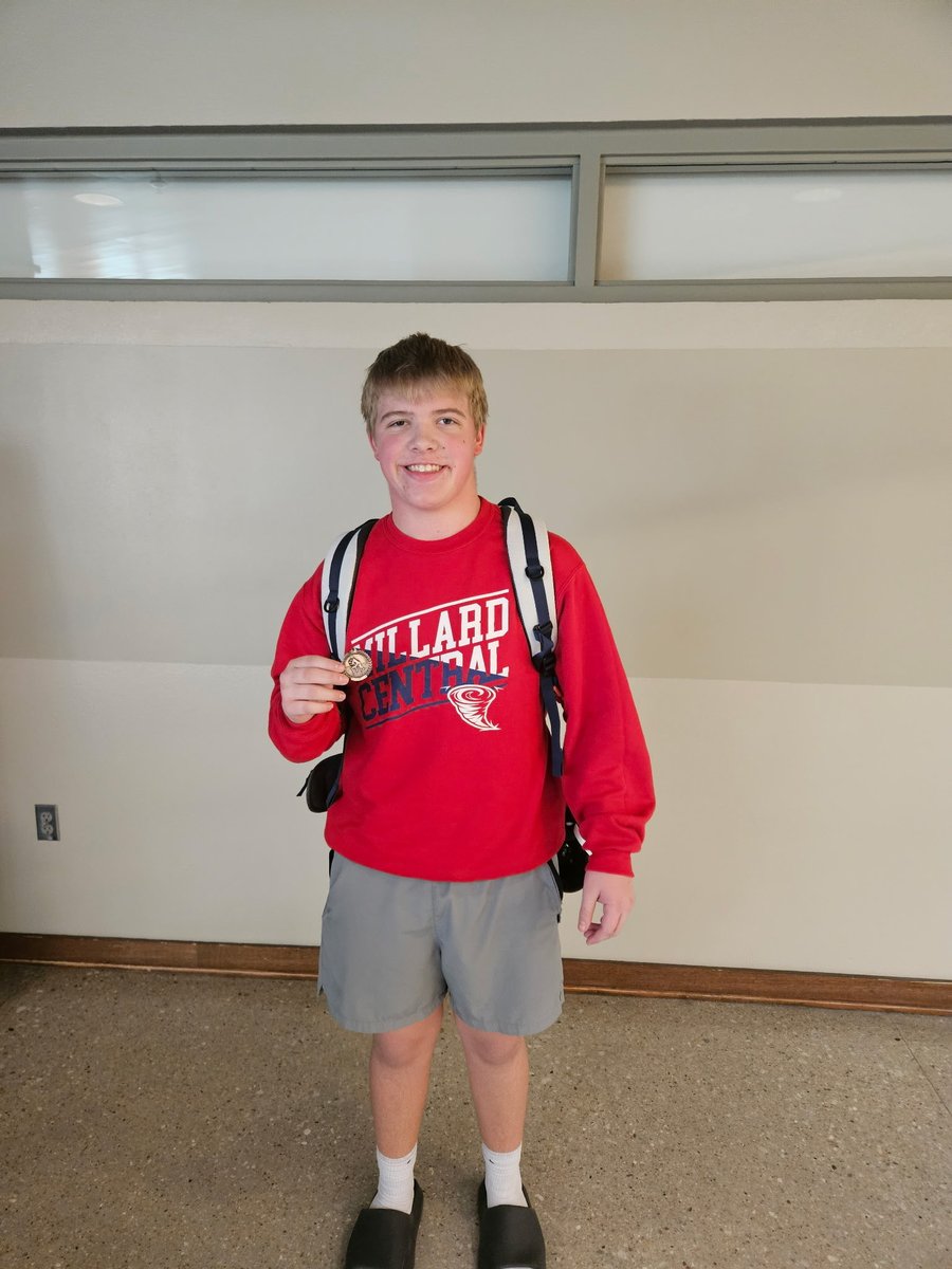 MSfroshfball tweet media