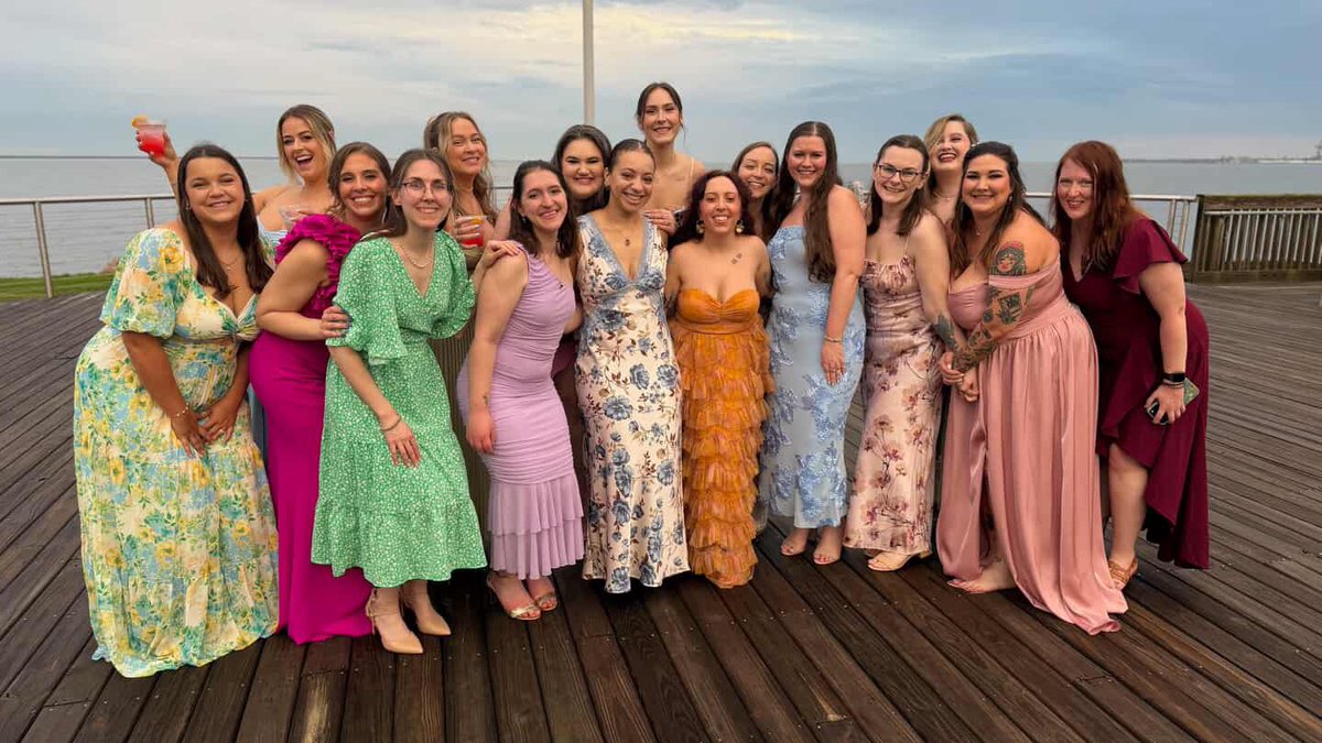 A L Y 🧢 tweet media