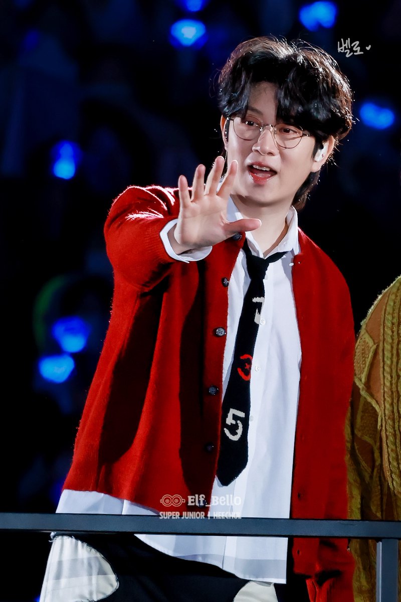 bello 💙 | 벨로 tweet media