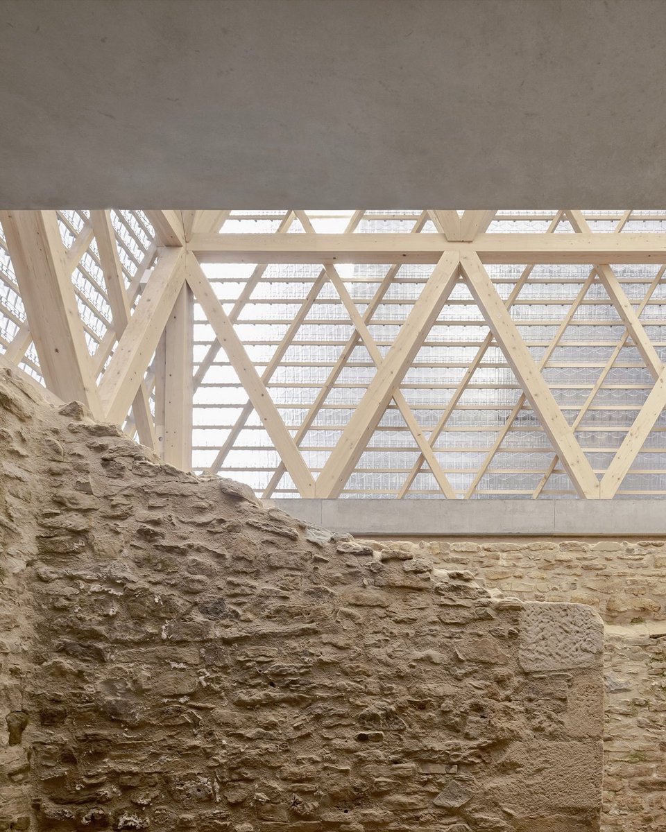parametricarch's tweet photo. 👩‍🎓Join @PAACADEMYY's workshops to learn the most advanced tools in architecture from pioneering architects and designers!

🎥 IG/@polar.pictures.studio, @brigidagonzalezwork

#parametricarchitecture #computationaldesign #timberarchitecture #digitalfabrication #parametricdesign https://t.co/CkGXCUV9oW