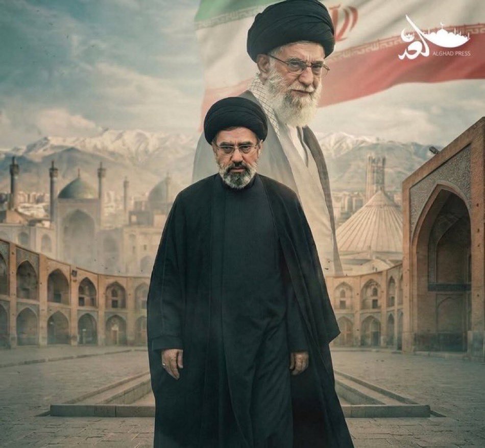 Bijan63's tweet photo. Update #IranProtesten (334):

Na de verwachte verkiezing van Mojtaba Khamenei, de zoon van de vermoorde Opperste Leider Khamenei, door de Raad van Experts, staat #Iran op papier nog steeds bekend als de Islamitische Republiek Iran, maar in werkelijkheid is het de Islamitische Monarchie van Iran geworden! #IranMassacre‌ #DigitalBlackoutInIran