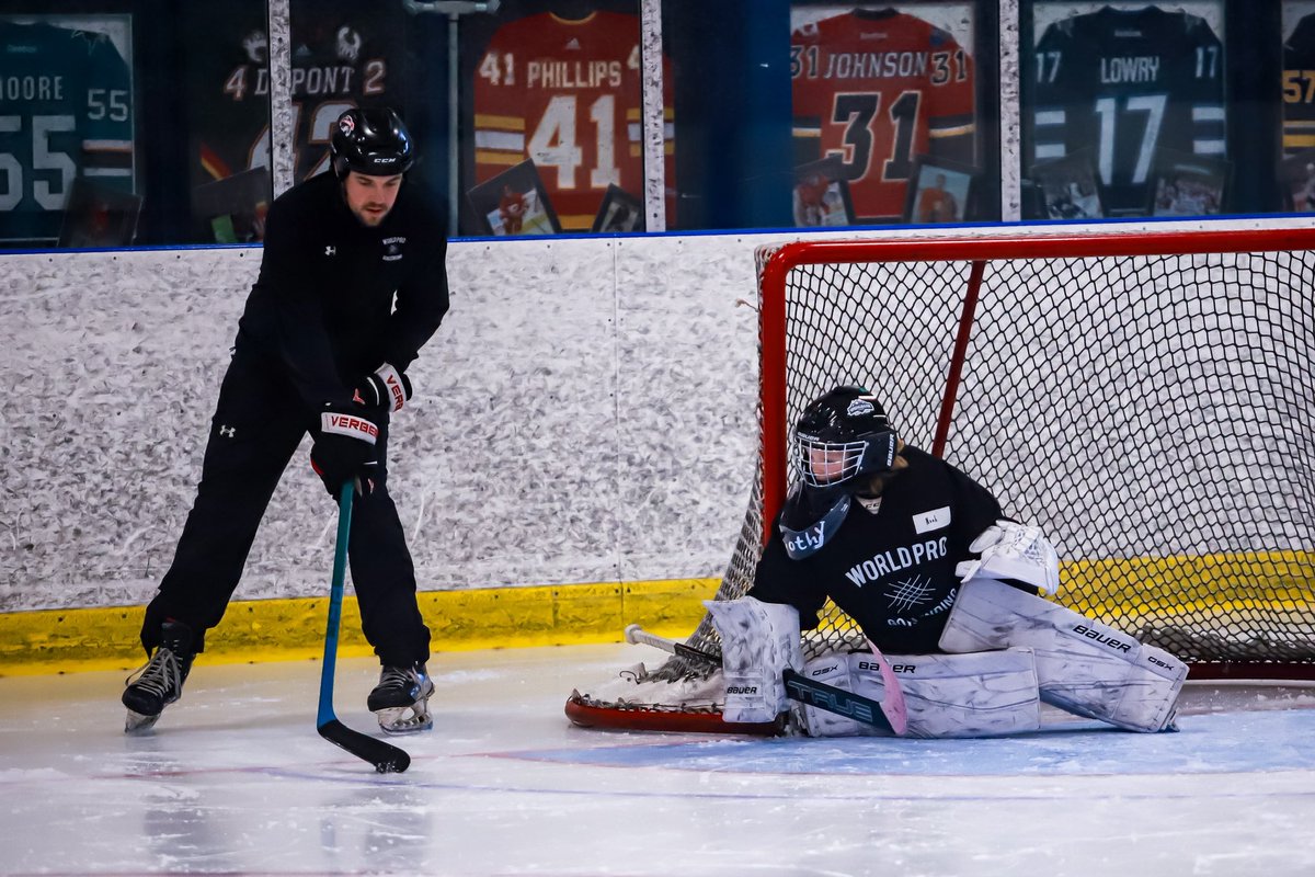 World Pro Goaltending tweet media