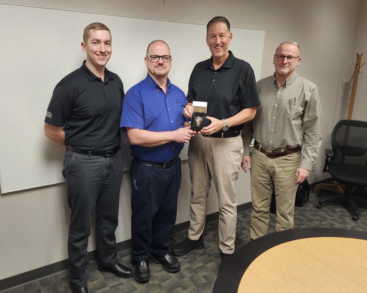 heavystamping's tweet photo. We are proud to announce the 25th anniversary of Scott Dillard! Scott is the 51st employee to receive a Gold Watch from Rockford Toolcraft!
Scott started at Rockford Toolcraft on March 5, 2001! He is currently the Die Repair Supervisor at Plant 2 on day shift. Thank you, Scott! https://t.co/xwrPcm5mVL