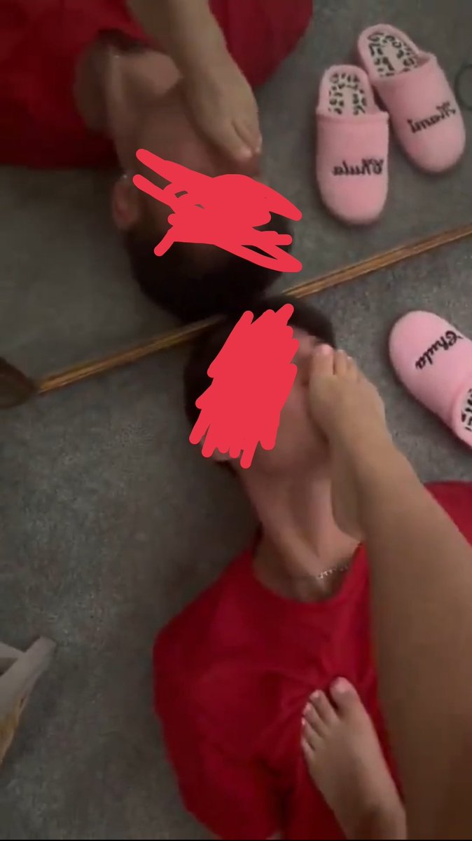 no context Ege tweet media