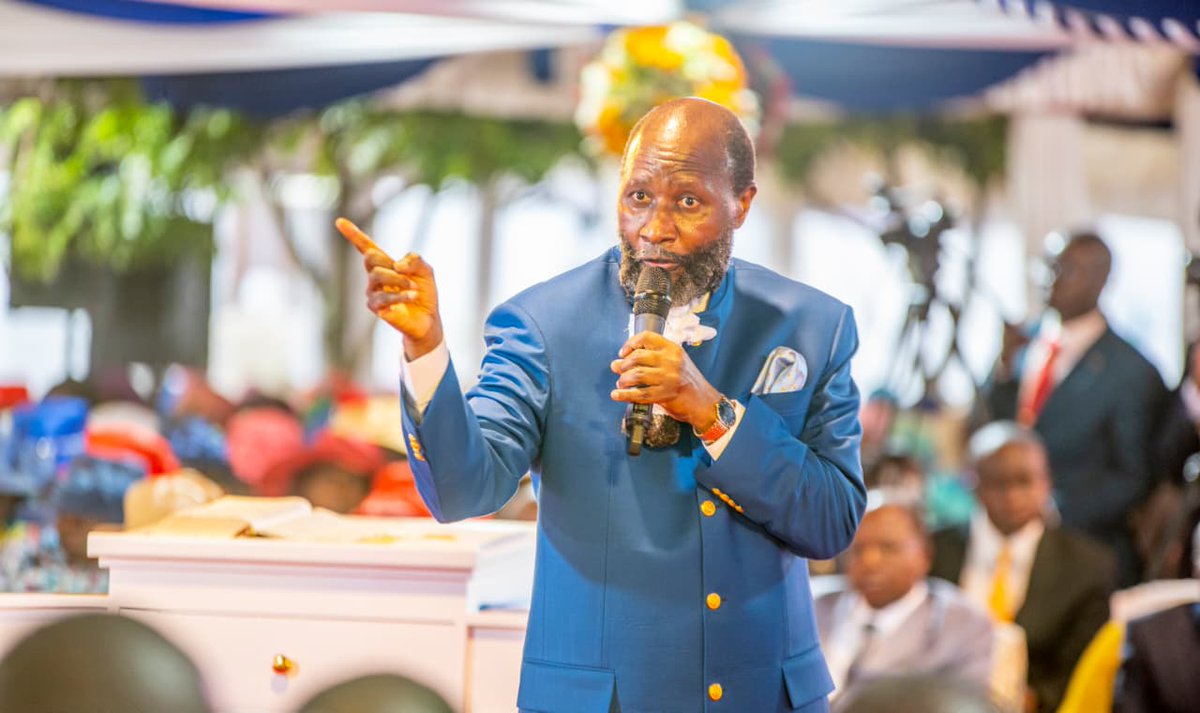 Obedient to the voice of the one the LORD has sent will determine your destination... whether  you are faithful to the Lord or not.
#SpecialMondayWord