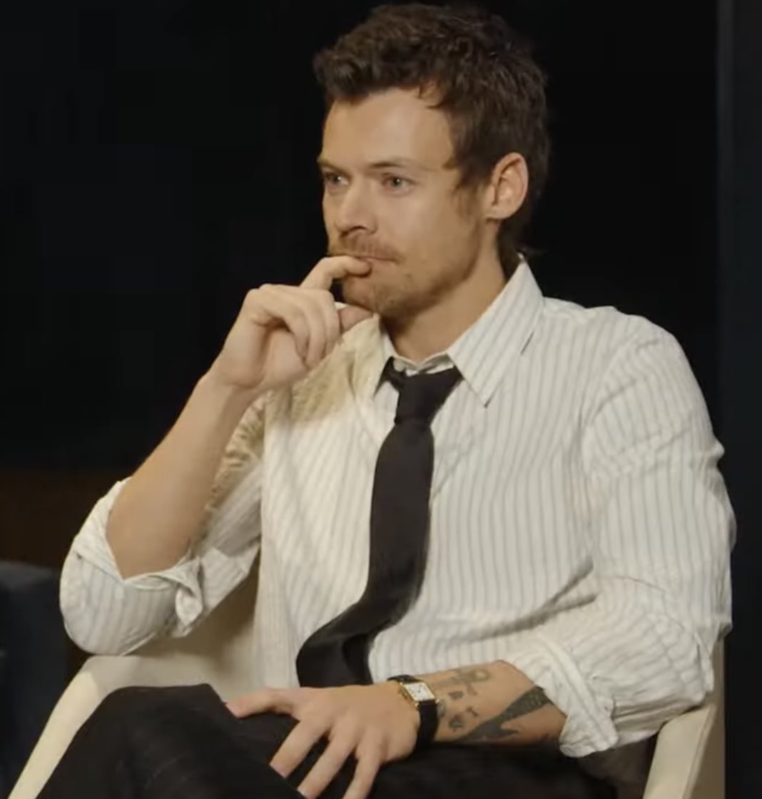 user127382151's tweet photo. He heard everyone calling him unemployed for the last 3 years and started dressing like an accountant https://t.co/qbwc10kqwg