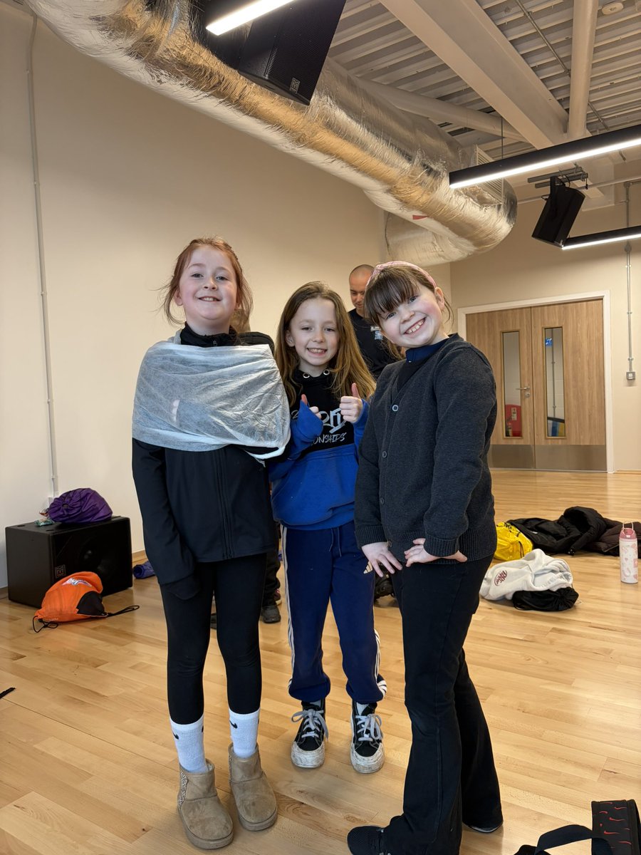 Girvan Primary tweet media