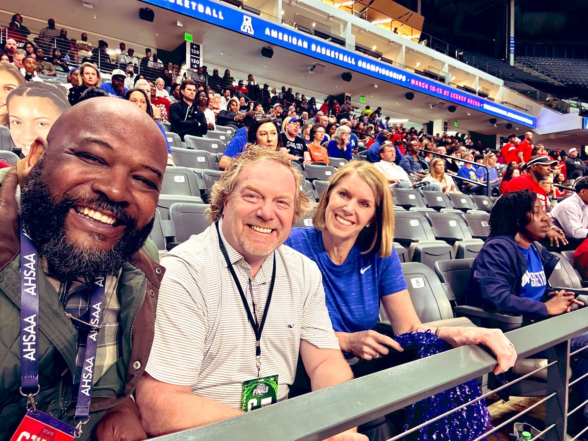 DegaSuper's tweet photo. So many super fans at the super 7 Alabama basketball state championship @AHSAAUpdates @clasleaders @SSA_Supers https://t.co/jLuAhuJBlu