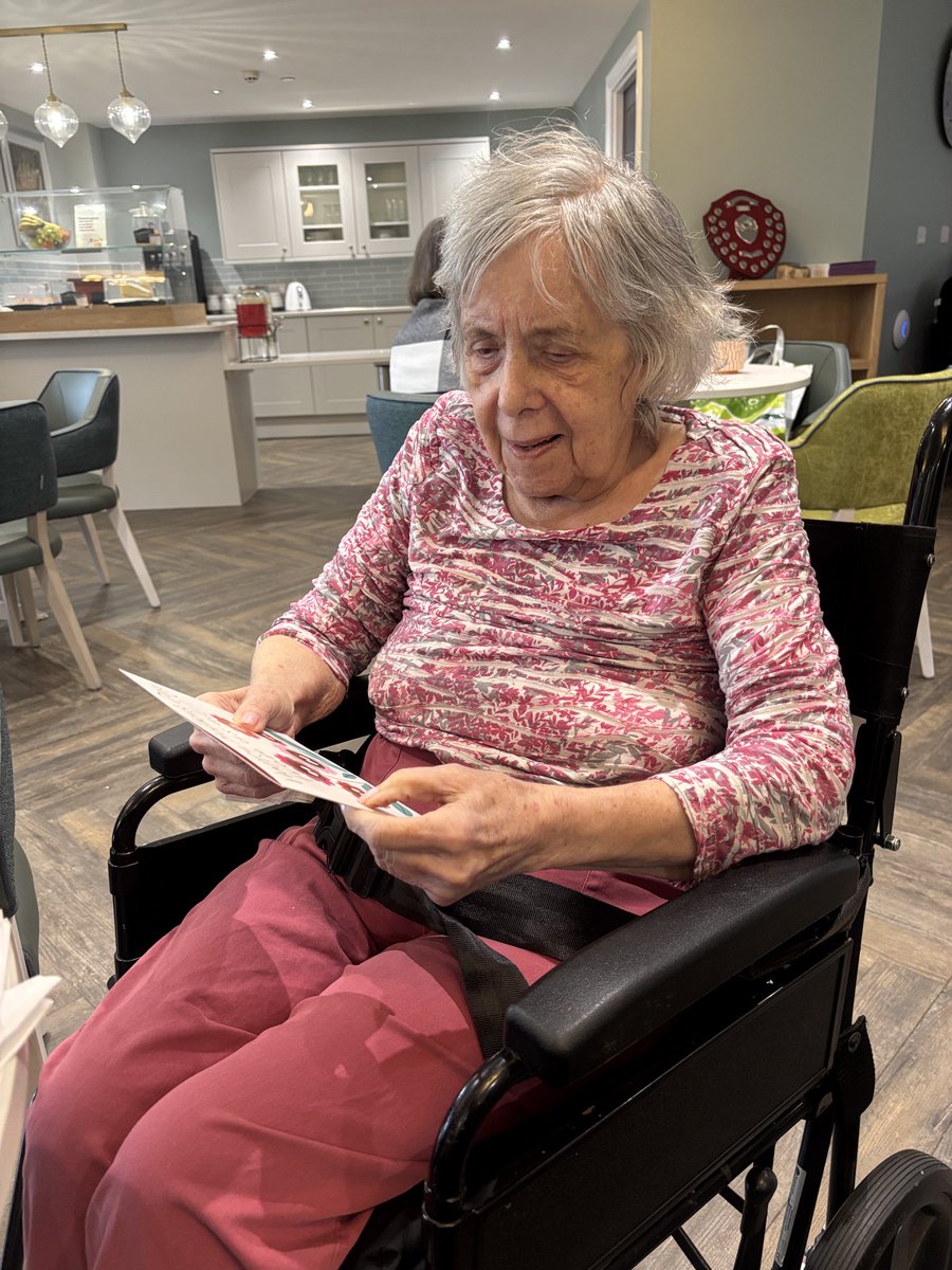 MinstreltheWhippet tweet media