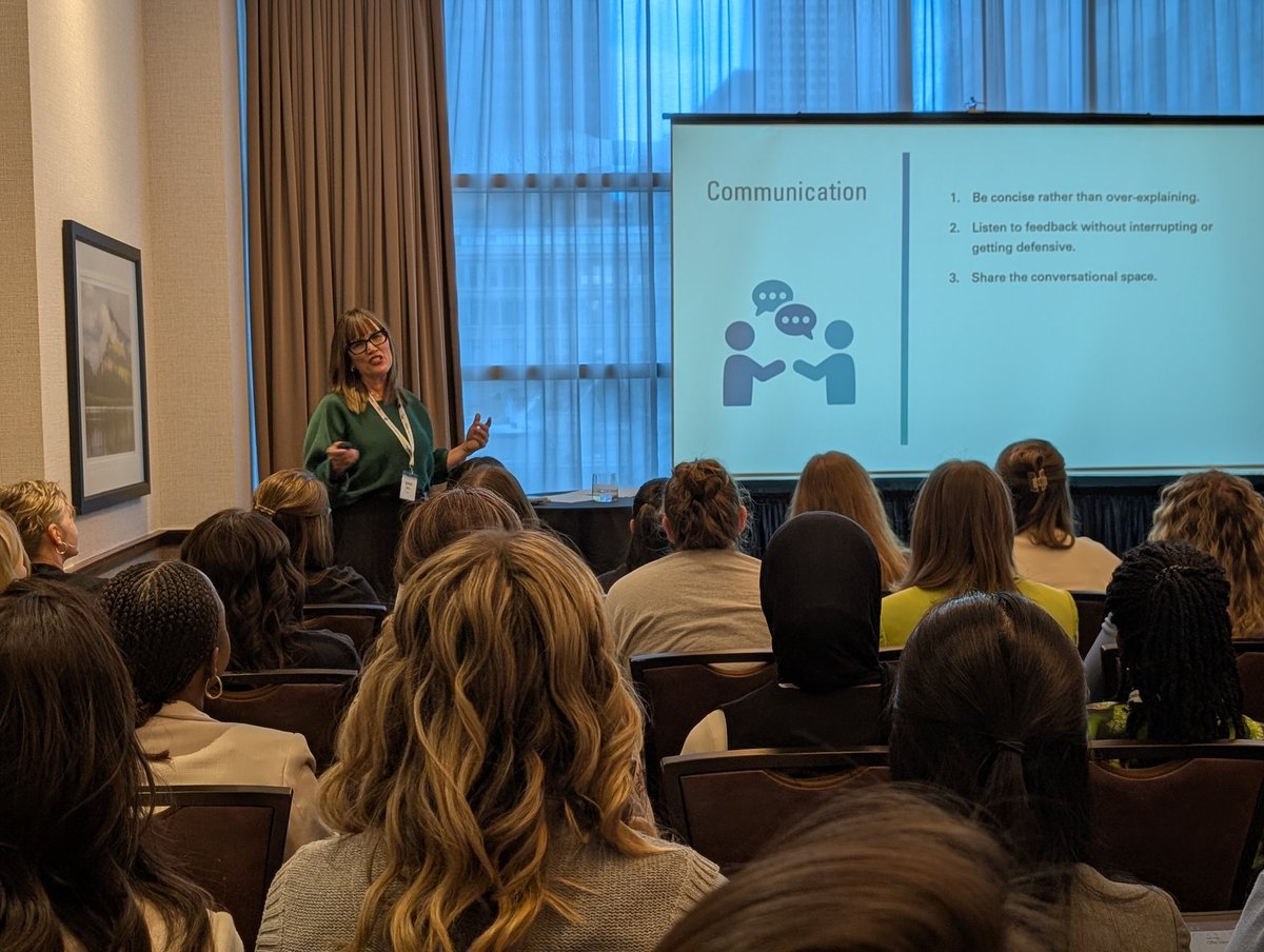 Amber Bell tweet media