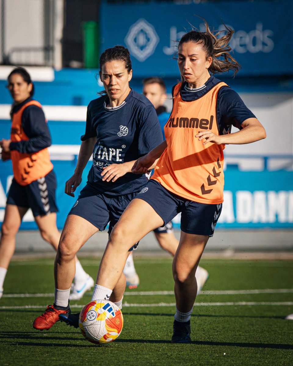 Club Esportiu Europa tweet media