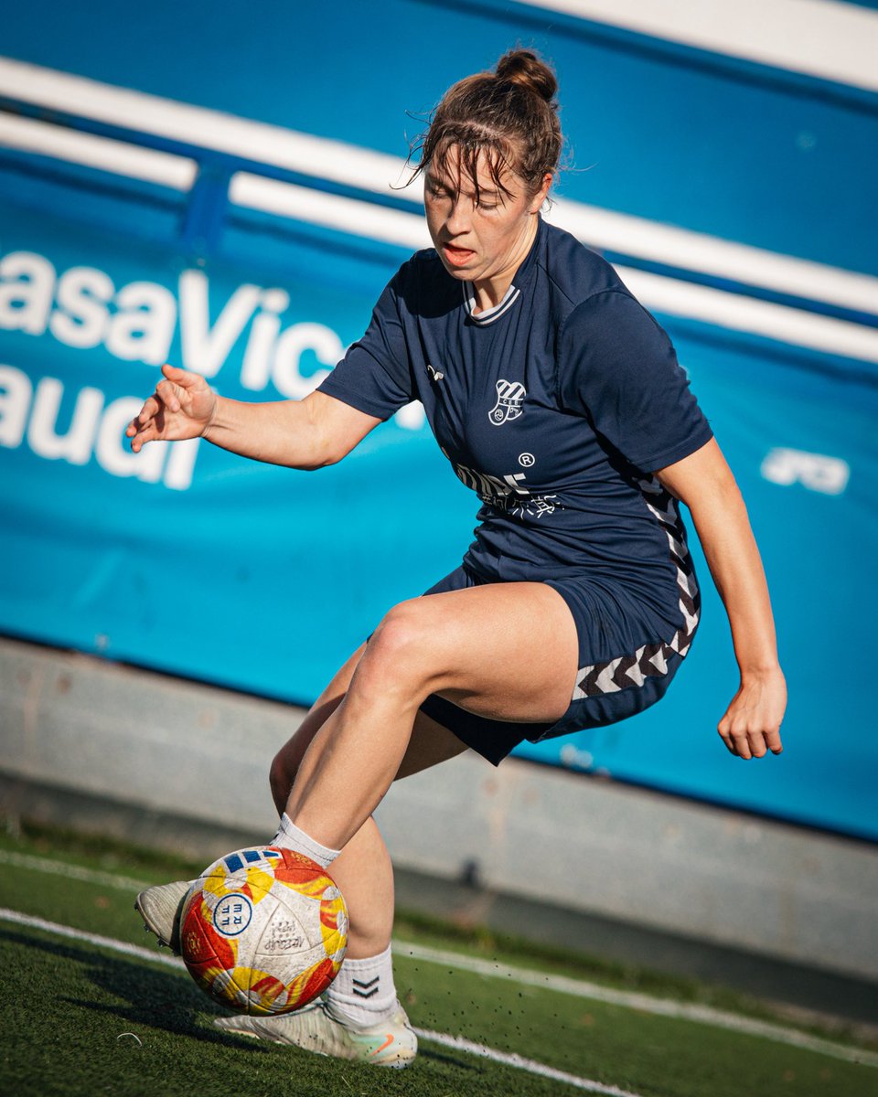 Club Esportiu Europa tweet media