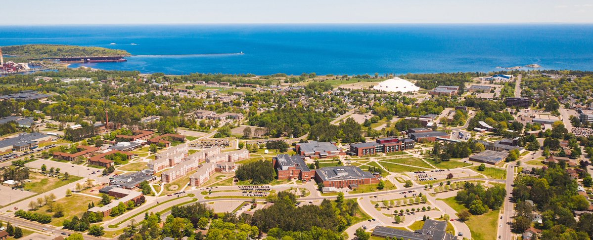 🚨Small College Hoops Program OTD 🚨

🏀 Northern Michigan 🏀

📄 - GLIAC / NCAA DII
📍 - Marquette, MI
👥 - Undergrad Population (6.6K)

The Wildcats are having an outstanding season with a 27-6 record and earned the #2 seed in the NCAA Division II Tournament!

<a href="/NMUMensBBALL/">Northern Michigan Men's Basketball</a>