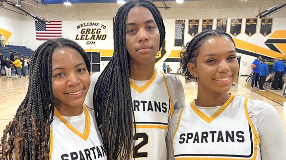 CalHiSports's tweet photo. New State Division Basketball Rankings dropped yesterday after all Saturday night scores reported.
Boys: https://t.co/WCWhgV8J9l
Girls: https://t.co/9tgDKOYlCv https://t.co/M6SttS1RZl