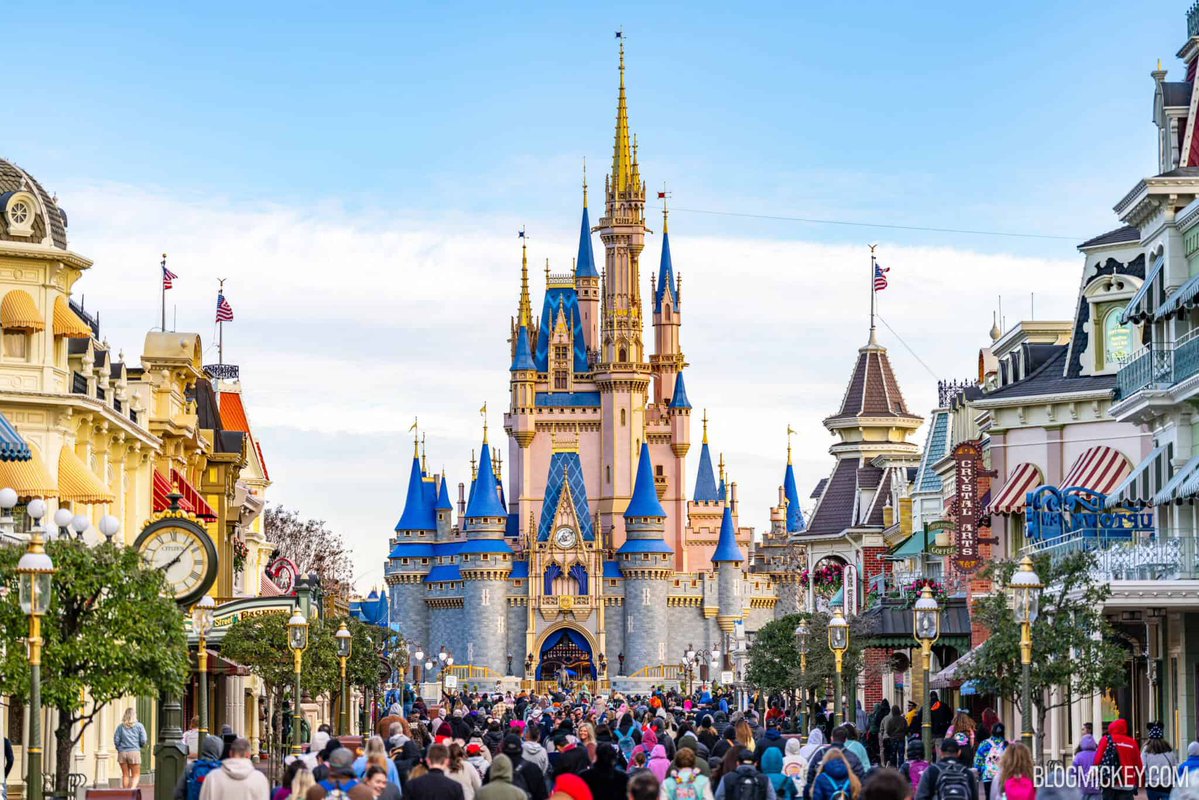 BlogMickey.com tweet media