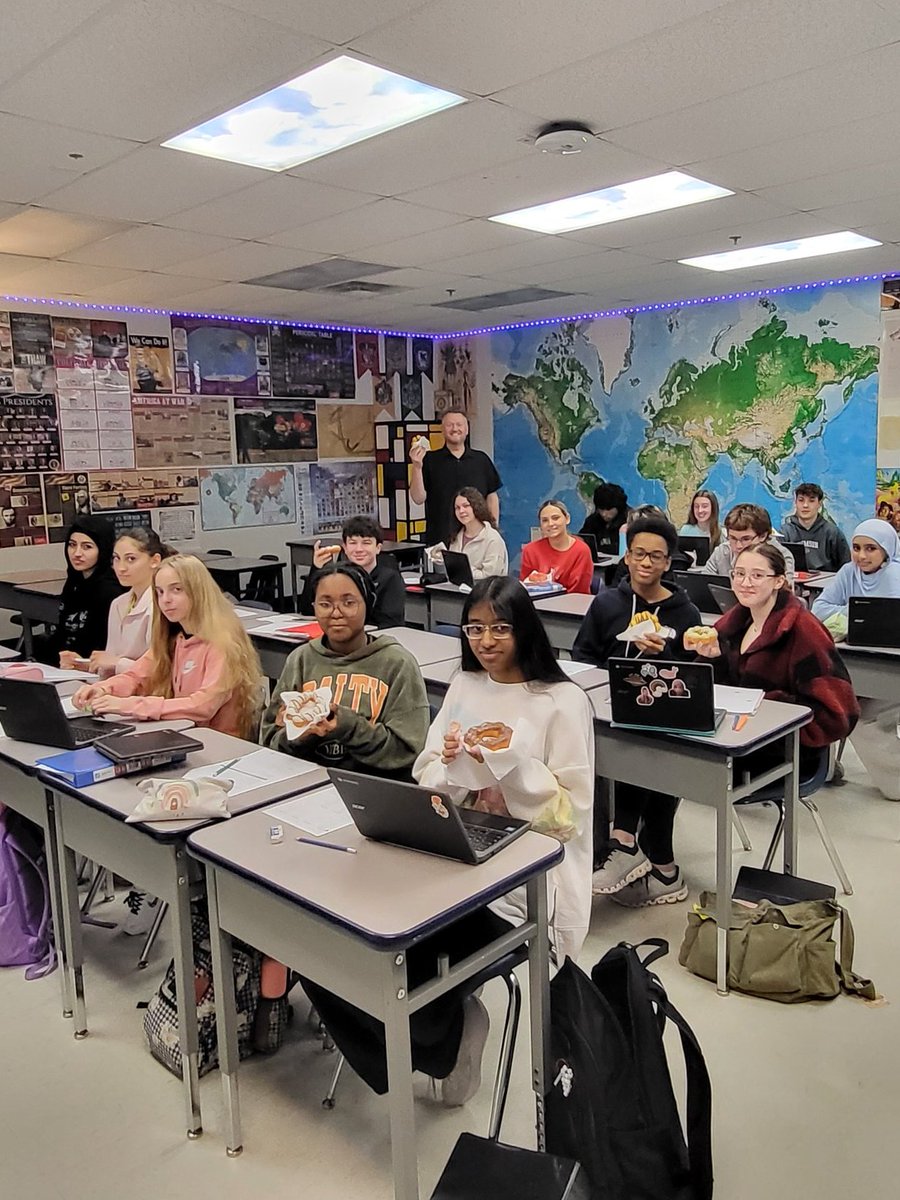 Your Daily Stang tweet media