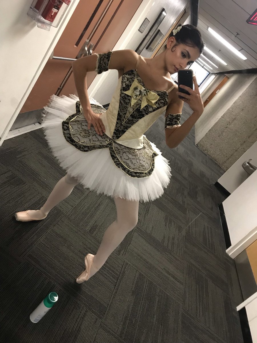 Isa-Bella tweet media