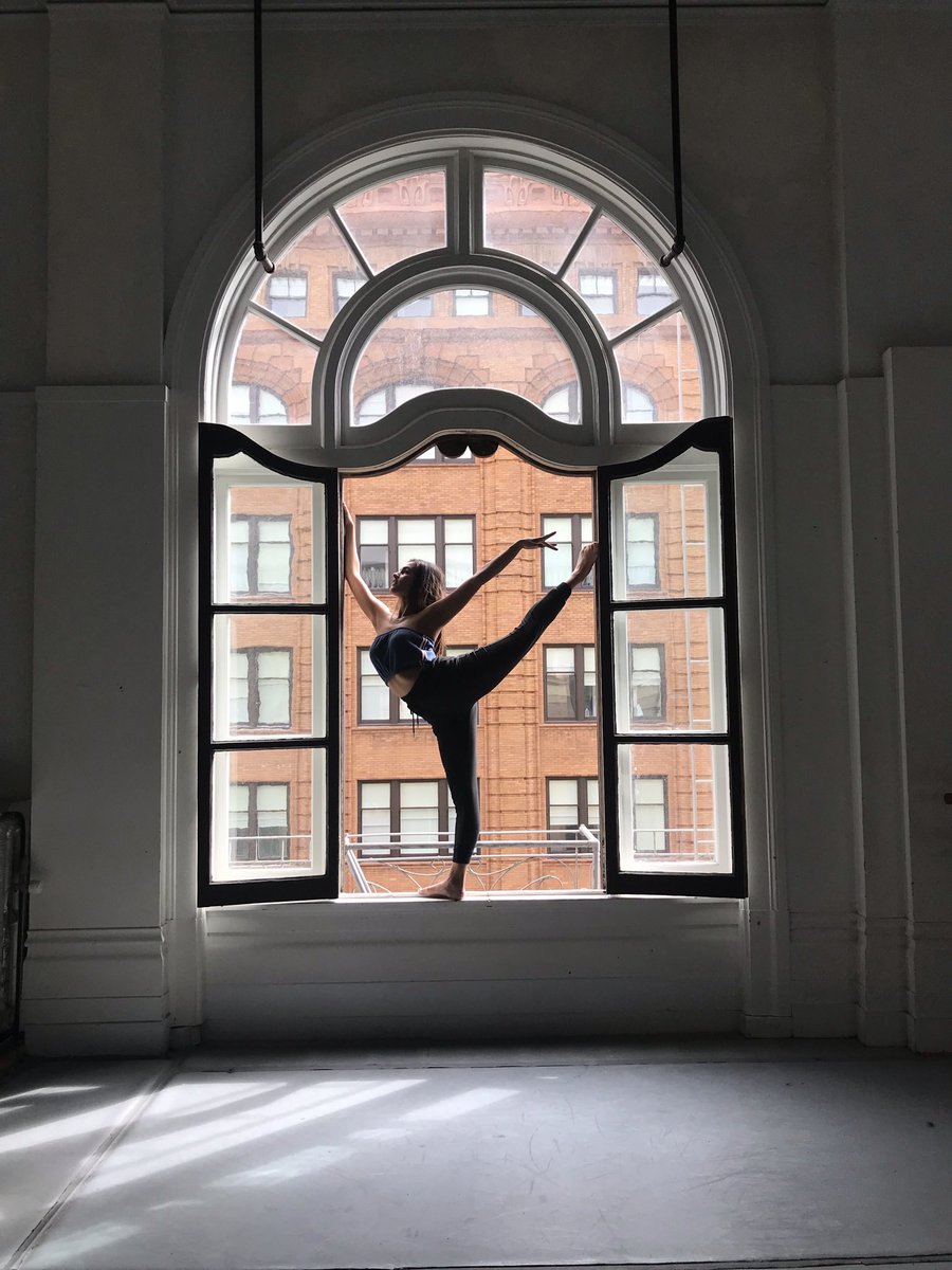 Isa-Bella tweet media