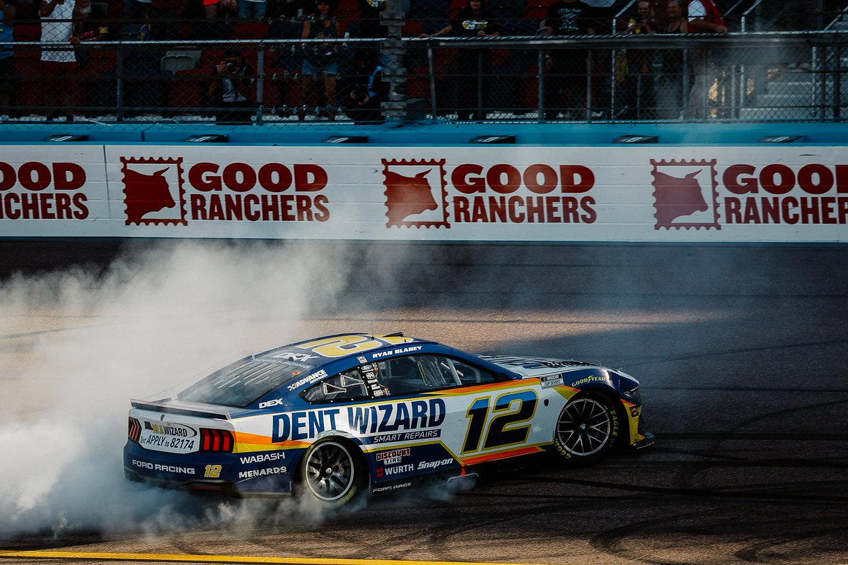 Ryan Blaney tweet media