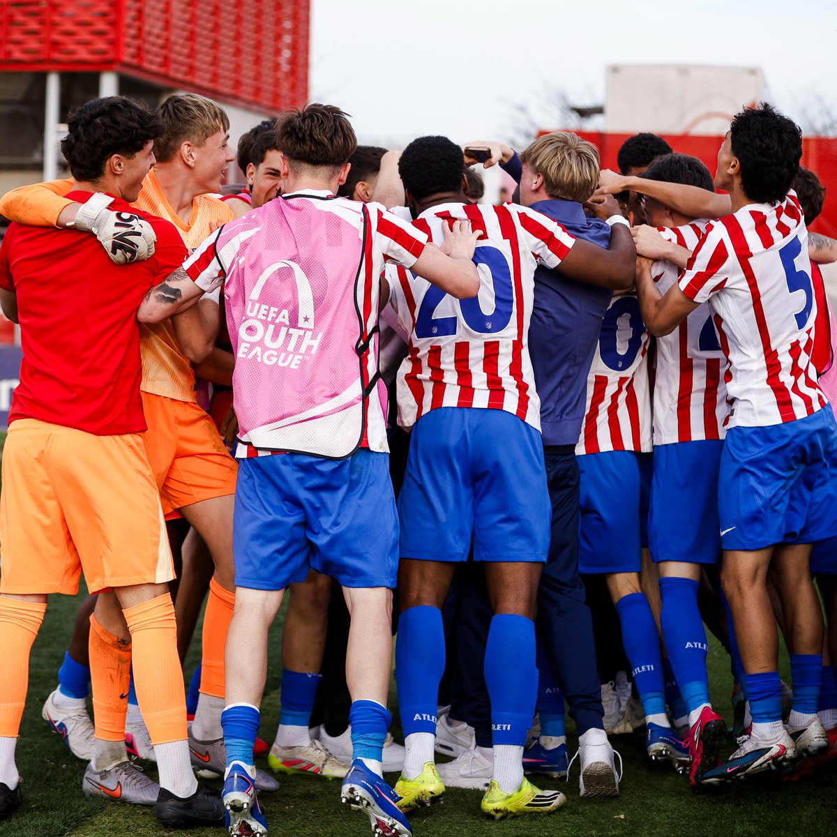 Atleti Academia tweet media