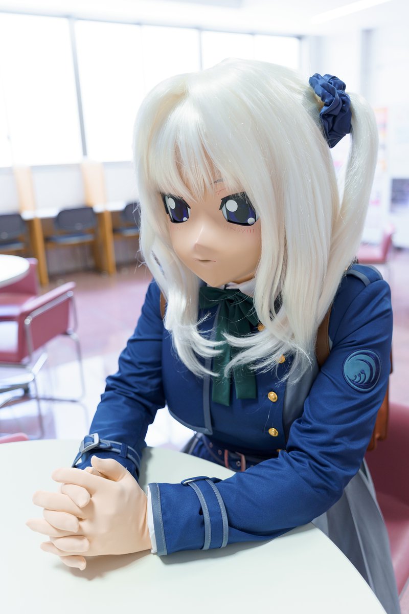 世の中は日々変わっていくものだけど、この所あまりにも大きく変わり過ぎて、なんとも言えない感情でいるわ。私なんかが悩んだ所でどうにかなるものでもないのだけど。

photo: <a href="/mitexi_s/">ミティ</a>