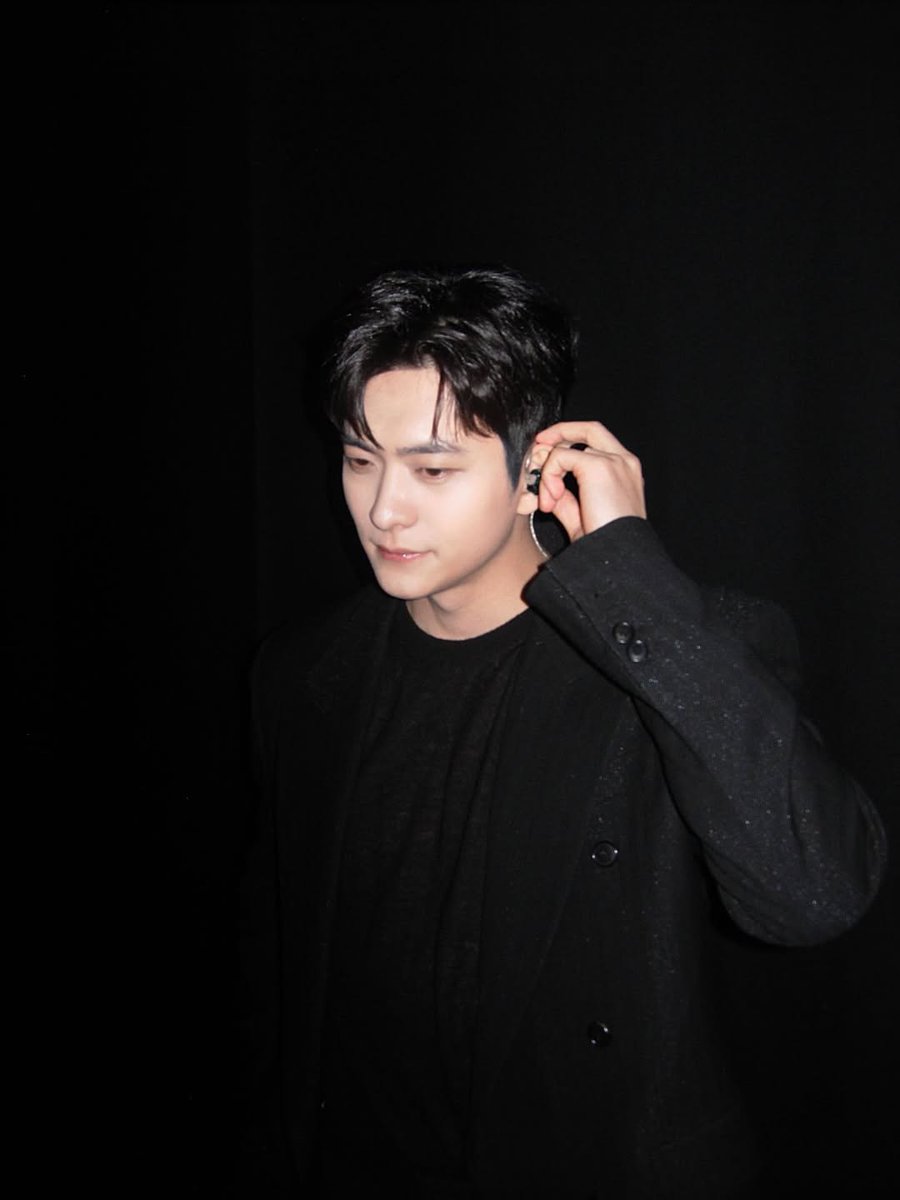 (스)마일 tweet media