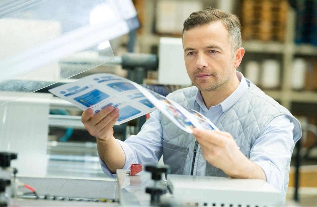 SpectraSC's tweet photo. Personalized envelopes get opened at much higher rates than generically addressed ones. @SpectraSC can help you implement this and many other industry best practices to make sure your campaigns are as effective as they can be. https://t.co/ltSqljuDw2 https://t.co/UGXXHeByaj