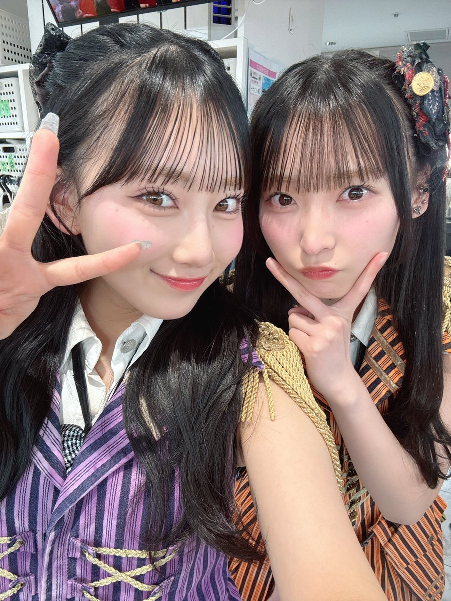 48_RemiTokunaga's tweet photo. #RESET公演
ありがとうございました！

今日はメンバーとたくさん写真撮れました🤳🏻
そしてサンキューの日！
みんないつもありがとう🪄💖 https://t.co/KHBC3sQu8E