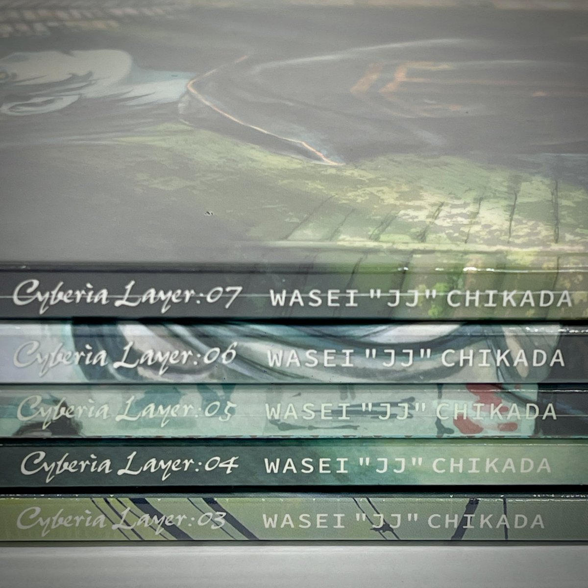 wasei_jj's tweet photo. “Welcome to CYBERIA” – The Complete JJ Works Set 「ようこそCYBERIAへ」── JJ作品コンプリートセット
JJ STORE👉 https://t.co/T0QcX8MNm0

///// Set Contents / セット内容 /////
Physical CD Albums (Uncompressed audio files available for selection)
CDアルバム（非圧縮音源選択可能)

Cyberia Layer:03
Cyberia Layer:04
Cyberia Layer:05
Cyberia Layer:06
Cyberia Layer:07 

Digital Albums (Data only - Uncompressed audio files available for selection)
デジタルアルバム（データのみ - 非圧縮音源選択可能）

Cyberia Layer_2
Cyberia Layer:03 After Hours

JJ’s Bootleg DJ Mixes (Digital MP3)
JJ’s ブートレグDJミックス（MP3 データ）

Cyberia Layer_2 – JJ’s Bootleg DJ Mix
Cyberia Layer:04 – JJ’s Bootleg DJ Mix
Cyberia Layer:05 – JJ’s Bootleg DJ Mix
Cyberia Layer:06 – JJ’s Bootleg DJ Mix
Cyberia Layer:07 – JJ’s Bootleg DJ Mix （非圧縮音源選択可能 / Uncompressed audio files available for selection)

B4 Posters (Illustrated by Yoshitoshi ABe)
B4ポスター（安倍吉俊イラストレーション）

Cyberia Layer:03
Cyberia Layer:04
Cyberia Layer:05
Cyberia Layer:06
Cyberia Layer:07