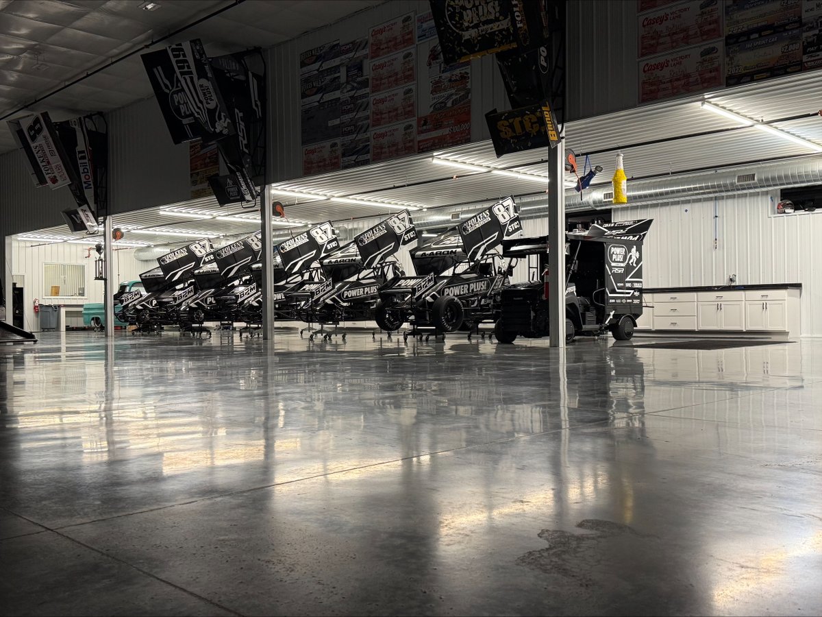 RidgeSonsRacing tweet media